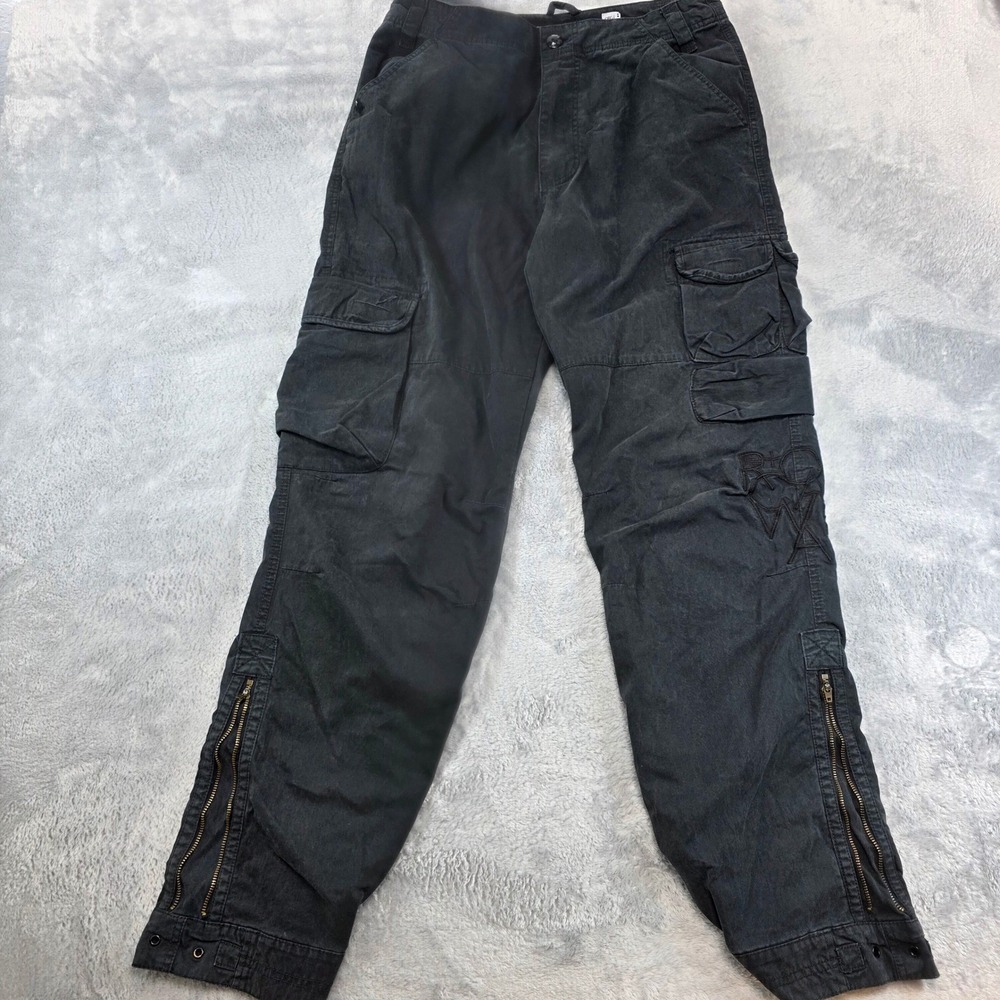 Rocawear Mens 34 Black Cargo Pants Original Fit Zip‎ Ankle Y2K Embroidered Logo